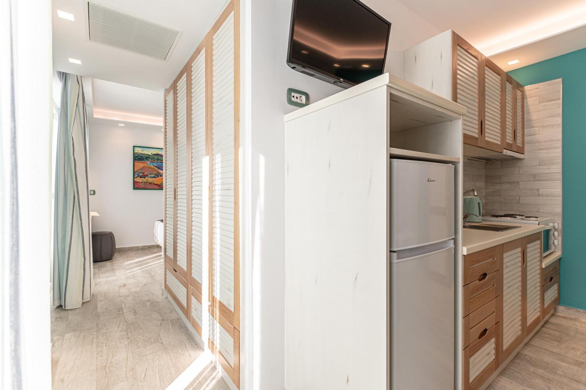 Mariet Naxos Spa & Suites Naxos City Esterno foto